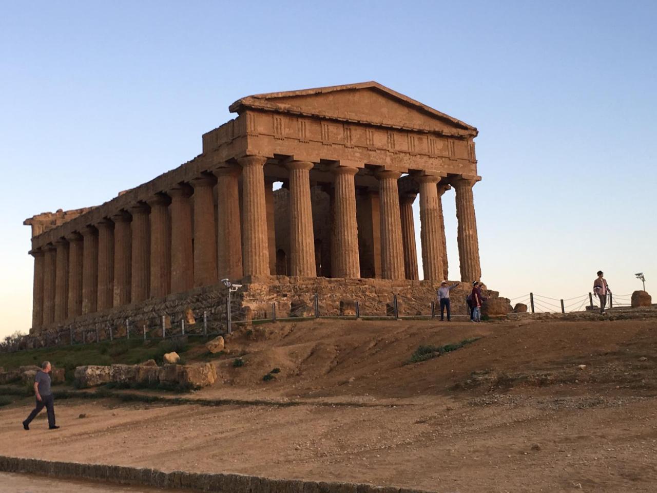 Alludo Aparthotel B&B Agrigento Eksteriør bilde